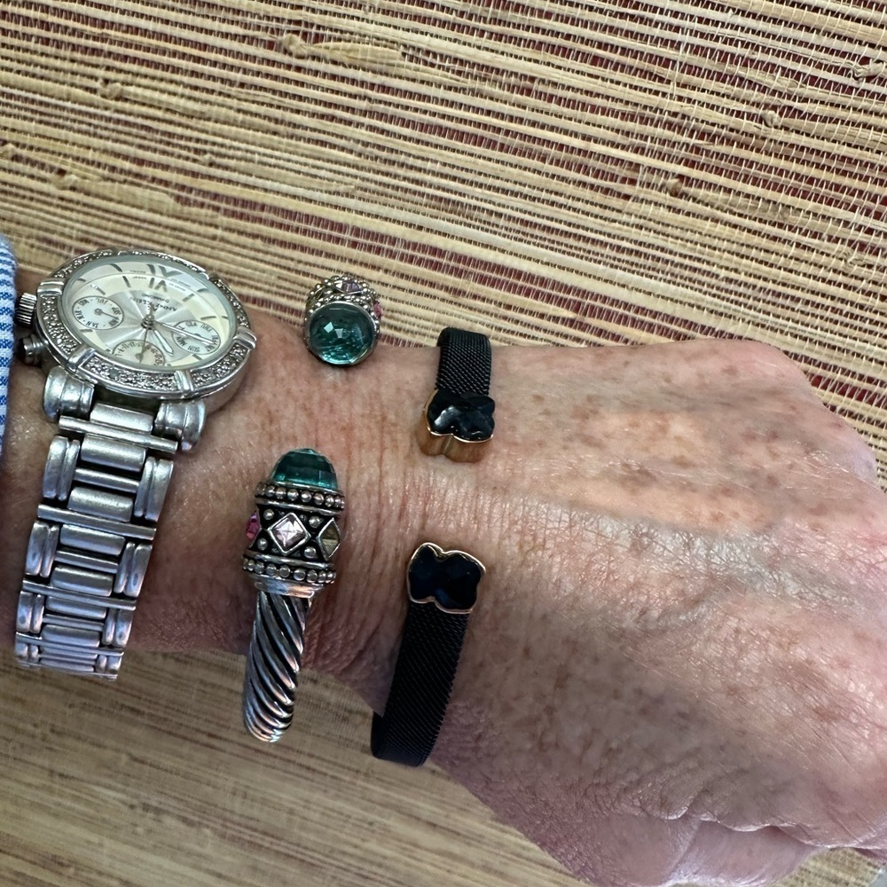 Elegant Black Bracelet with teddy bears on end. Bracelet only.